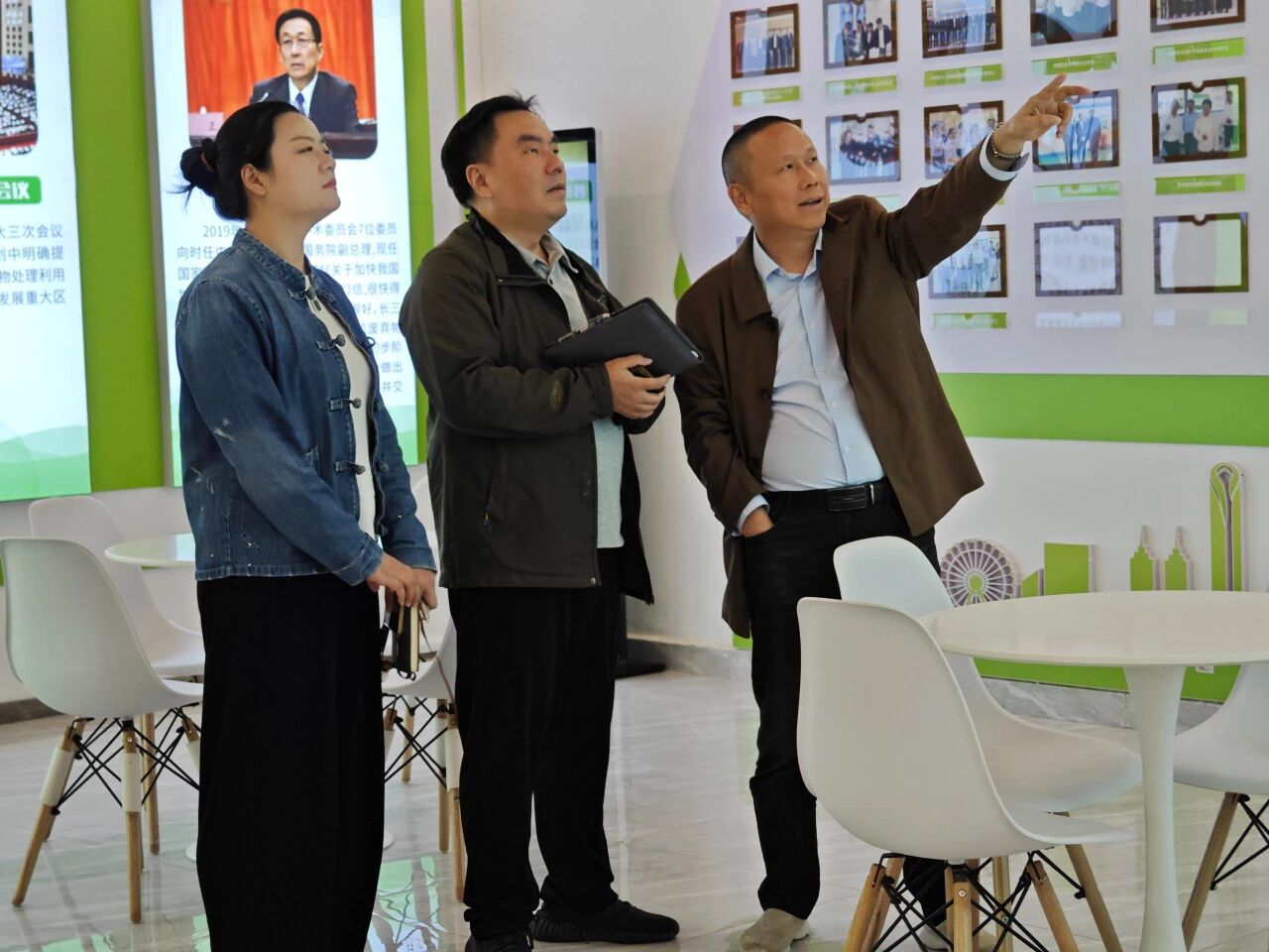 1761524364152473.jpg 01.jpg